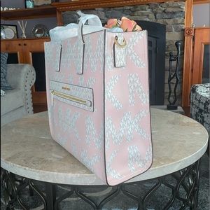 Michael Kors large Kenly tote shoulder bag